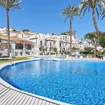 3 Bed With Stunning View Pc4