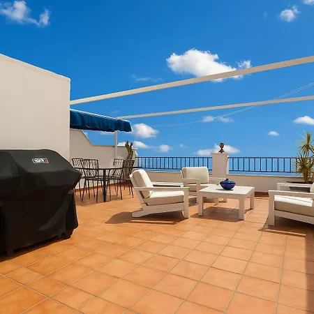 3 Bed With Stunning View Pc4 فيلة
