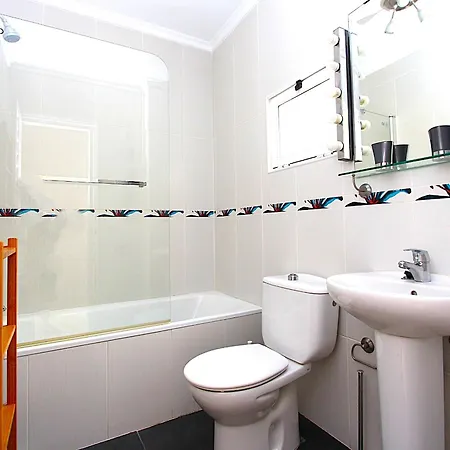3 Bed With Stunning View Pc4